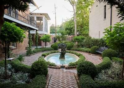 East Taylor Street, Savannah